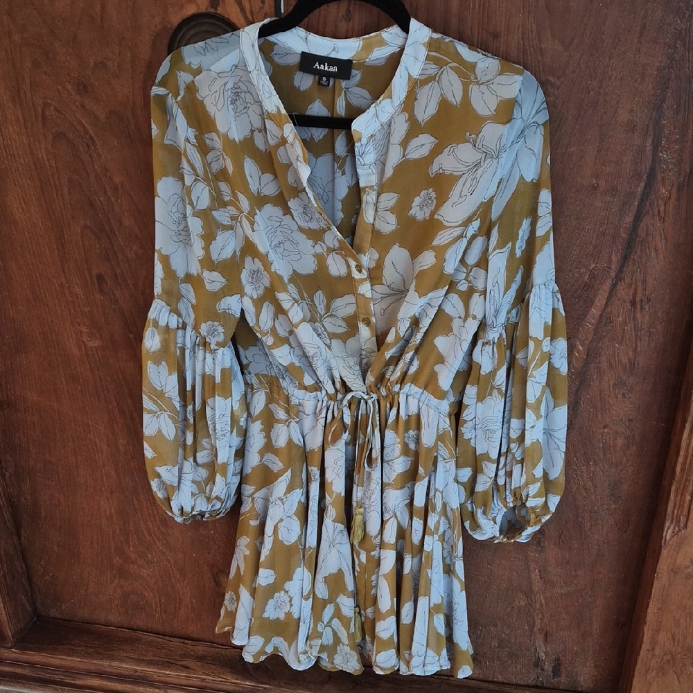 Aakaa Mustard Floral Blouse with White Accents